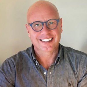 Meet your Posher, Jason